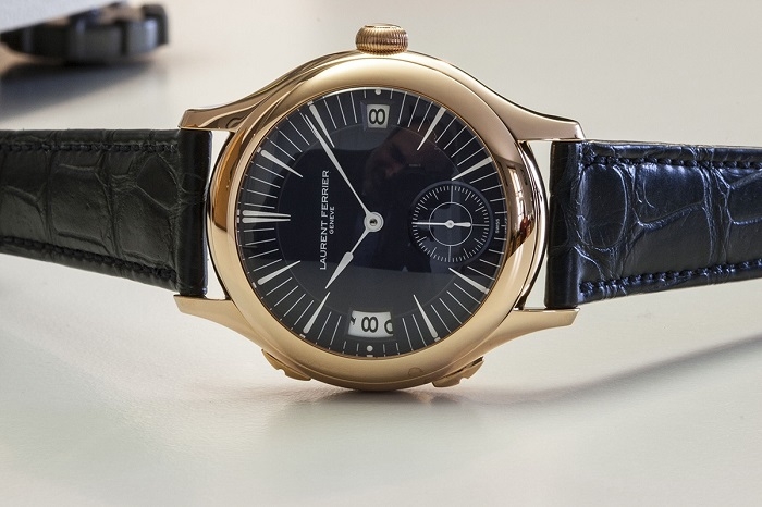 Laurent Ferrier Galet Traveller